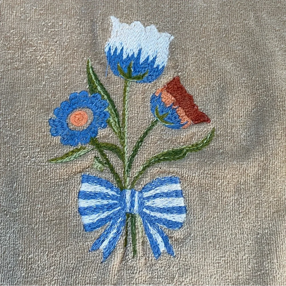 The Avanti Look Embroidered Floral Hand Towel & Fingertip Towels Tan Blue Orange